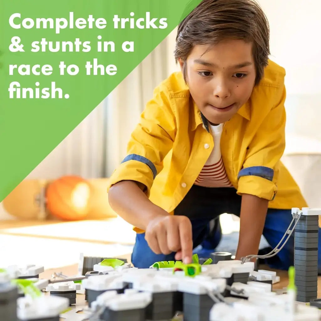 GraviTrax Starter Set Ravensburger è una pista di biglie interattiva e gioco educativo STEM per bambini, che unisce creatività, fisica e divertimento. 27597