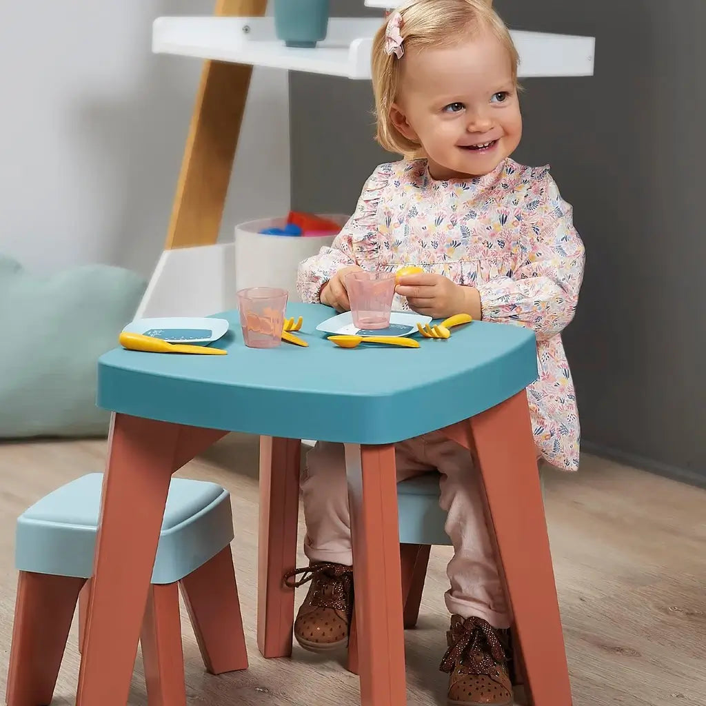 Tavolo da pranzo Ecoiffier per bambini con sgabelli e stoviglie. Certificazione CE, plastica resistente, Made in France. Perfetto per gioco e regalo. 4