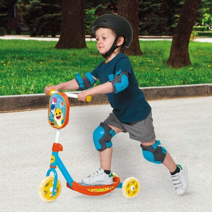 Monopattino Baby Shark 3 Ruote con Borsetta - BabyLud