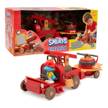 Playset camion dei pompieri dei Puffi rosso con figura Puffo, scala allungabile, rimorchio con barile e accessori inclusi